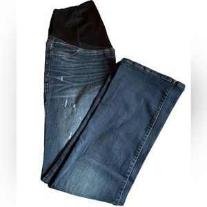 NWOT - Isabel Maternity Distressed Jeans